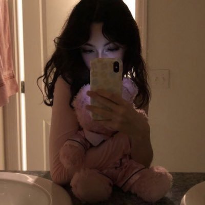 lercieee's profile picture. yur