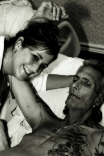 single mother of 3 currently taken 24 7 care of my terminally ill father