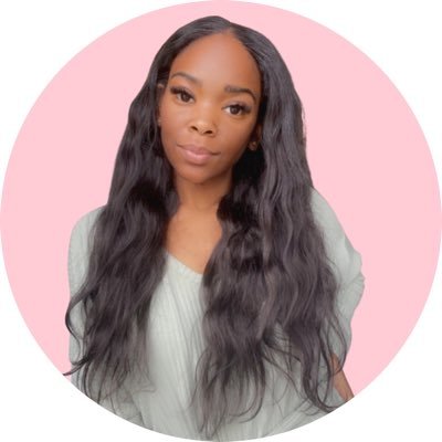 Professional Manicurist Luxury Nail Artist 💅🏾 Fine Line & Tiny Tattoo Artist 💉🎨