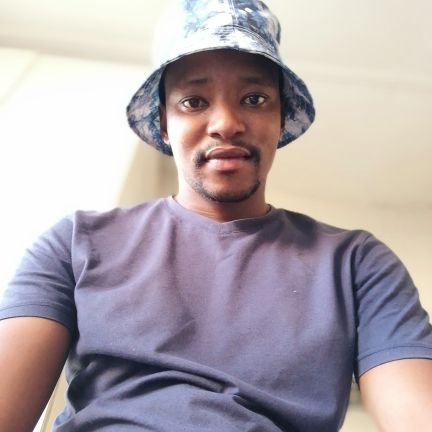 QhaweZwane's profile picture. I'm a cool guy, show some respect