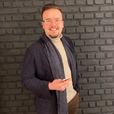 @parfacosmetic Co-Founder & E Commerce Manager