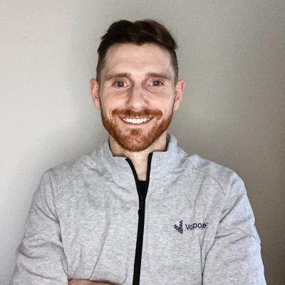 Passionate about connecting brands with consumers via video feedback with @voxpopme. Into b2b SaaS, product marketing, PLG, copywriting and sports #MRX #VoC