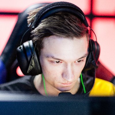 Big CS2 Lover. Looking for coaching opportunities in CS2. - Business inquiries: TENZKIcsgo@gmail.com https://t.co/r4DmB8VBIo