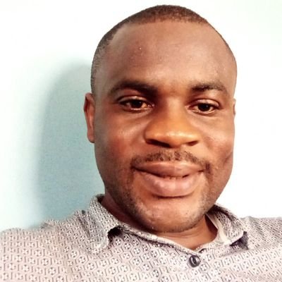 Ebenezer is an experienced facilitator and trainer, a quality chemical analyst, an entrepreneur; Co-owner of Whyte 'n Rhyte Solutions LTD.