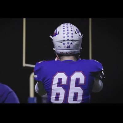 6'0 230lbs Senior at Canton galva high school. LG/NG