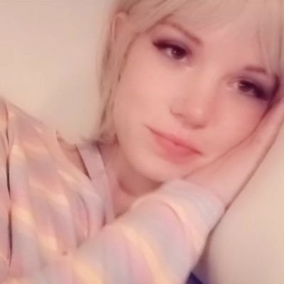 Bilbiedidit's profile picture. Semi-professional maker of things