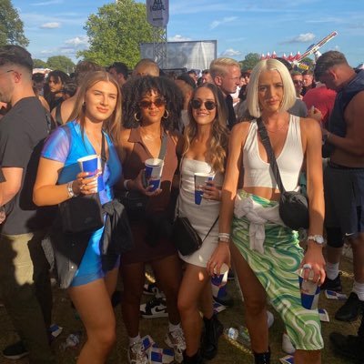 lanalydon_'s profile picture. 