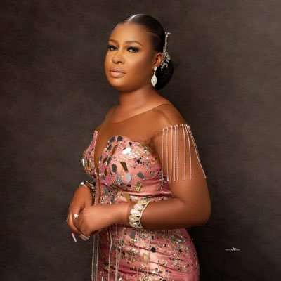 timloire's profile picture. God’s Fav ✨💖 Creative director @timloireluxury