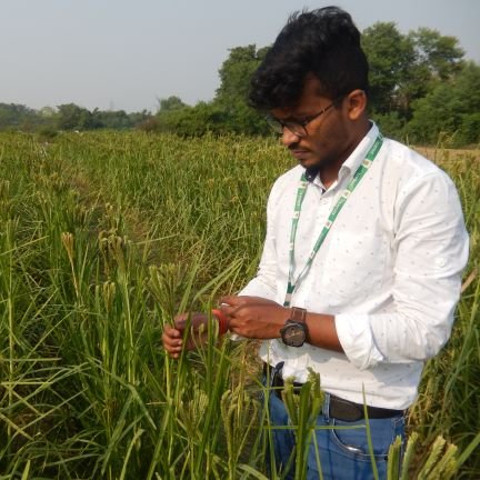 jjcaptain_cool's profile picture. 99% of the time my brain is thinking blah, meh, why, huh, WTF, food and computers. The other 1% I'm usually asleep.