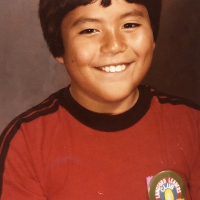 troykyle's profile picture. That Korean Scot-Irish, gadget collector/techie dude you might know.