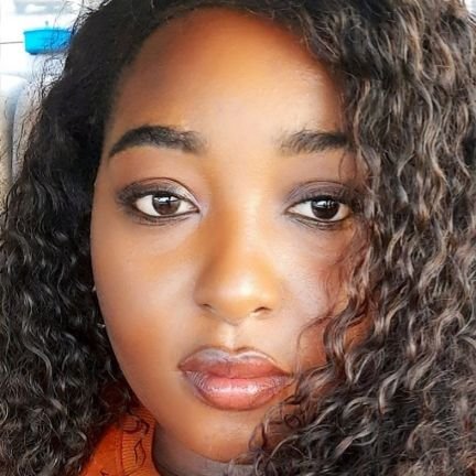 awazeeee's profile picture. Your melanin bestie 😘