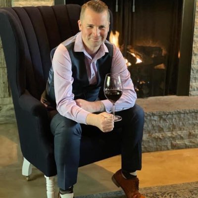 #Podcaster #Sommelier #HomeCook #host and voted one of Napa Valley’s Most Intriguing People!