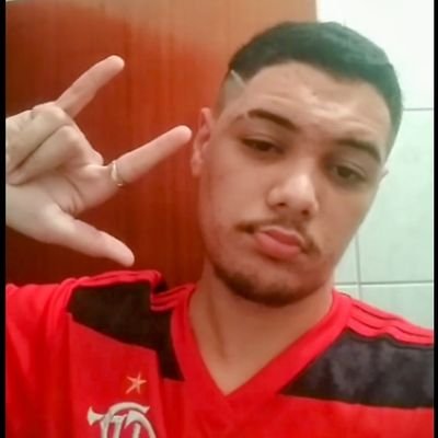 adsonbp8's profile picture. VAPO 🖤❤️🖤❤️                                               https://t.co/UMQEuuGEe2