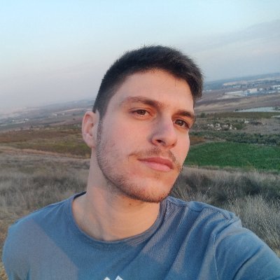 yardnsm's profile picture. Pizza and Code