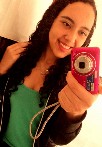 Amanda_Cris2's profile picture. 