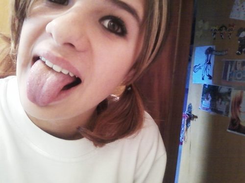 Mc donald's, amigos, bebidas, putaria, musica, diversão, (gosto de morder pessoas) FOLLOW ME?