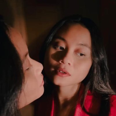 sabrinahabrdn's profile picture. 