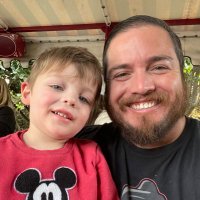 Bobby Thicc (@xr3d5standingby) 's Twitter Profile