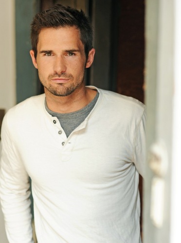 TheTommyDouglas's profile picture. Director, Actor, Pirate.