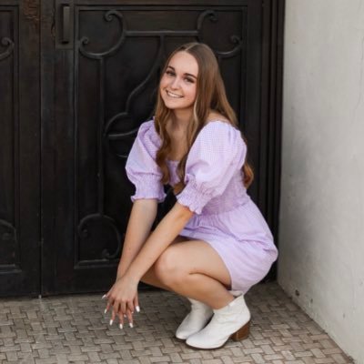 rachellanneee's profile picture. 