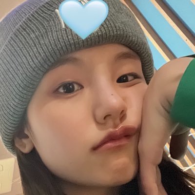 I live in Yejination and dedicated all for my Yeddeong, a bit of Ryeji and a lot of OT5.