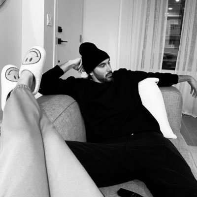 dcollens's profile picture. Been workin on my Twitter bio since 09’