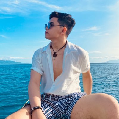 markkkgonzales's profile picture. 💙