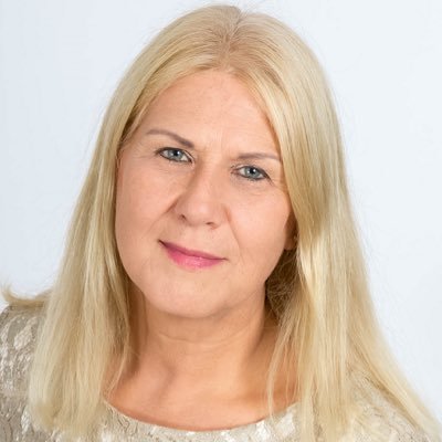 Christen, orthopedagoog, gemeenteraadslid CDA Barendrecht, praktijkeigenaar Bureau Eduspirit, specialist hoogbegaafdheid, lid PKN.