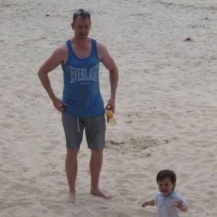 Husband, Father, Financial Guru - helping people achieve the perfect work life balance....