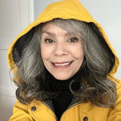 SandyRouge1's profile picture. 