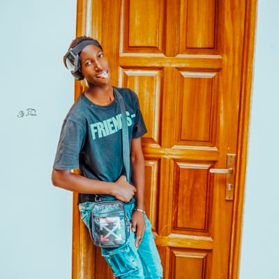 Khals__64's profile picture. The baby nigga 💪🥰🐼