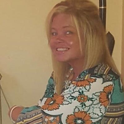 chellexbelle41's profile picture. Live love laugh