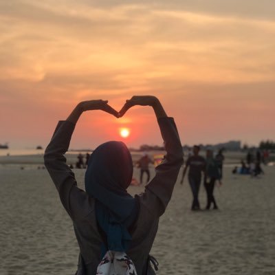 iPainKyle's profile picture. u deserve to be loved the way u love