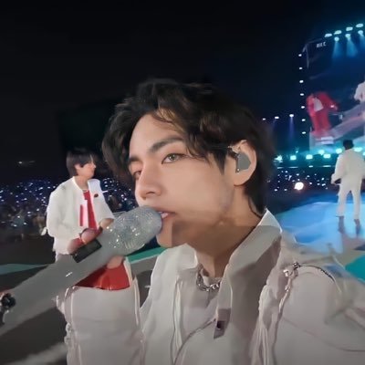 Yonji93's profile picture. 소프💚//black swan//🖤