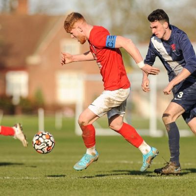 joshlufc100's profile picture. 18, Footballer @ Guiseley