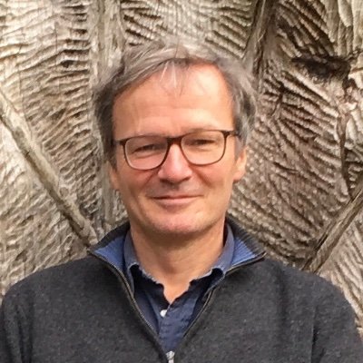Systemic Leadership Coach & Constellations pioneer, teacher, author | Guiding purpose-led transformation with Systemic Leadership @wholepartners @thecentre_csc