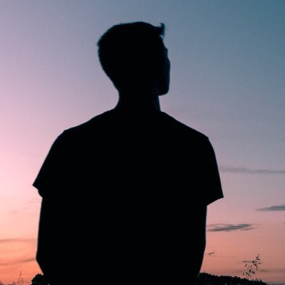 davidcaru93's profile picture. Explorando las singularidades del multiverso Ψ=Φ(ρ,θ,φ)