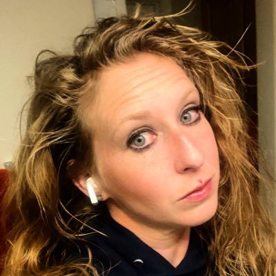 Mother, Reader, and Lover of Good Stories! #OddWonk! Called Idhreneth in the Elvish tongue! Will block for rudeness! Media Manager for @SaveLiz She/Her
