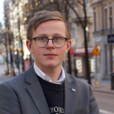 Gustav_Politik's profile picture. 🇸🇪 Kristen nationalkonservativ | civilingenjörsstudent & samhällsdebattör | Skriver på Klocktornet