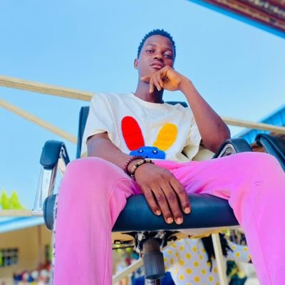 xucesssful's profile picture. In this life we come and go 🙏🙏🙏