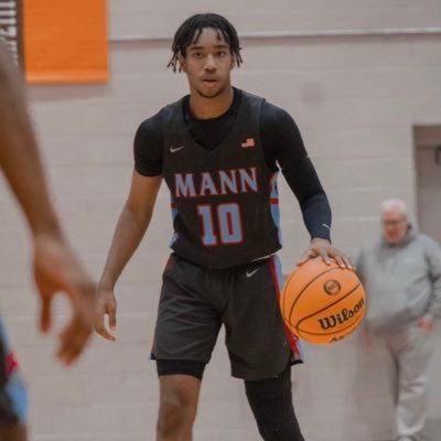 #10 6’0” PG, JL Mann HS (SC) ‘23 (GPA 3.6📚) AAU: @NextLvlElite_SC🌟 phone number: 8645592950 email: calhounentertain@aol.com