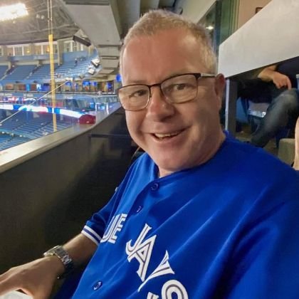 ex english patriat, moved to Canada in 89, happily married big Liverpool FC , Toronto Blue Jay's & Montreal Canadiens Fan. Proud of my irish ancestry YNWA