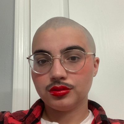 Frances (they/he)さんのプロフィール画像