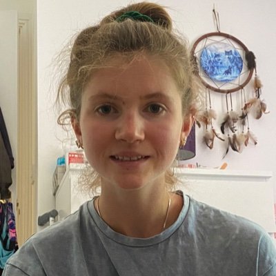 katiehillier4's profile picture. #Physiotherapy graduate  with #invisibleillness