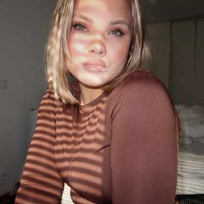 30❌Snap👻:misspersson94❌Physically I'm fine but emotionally I'm bruised ❌