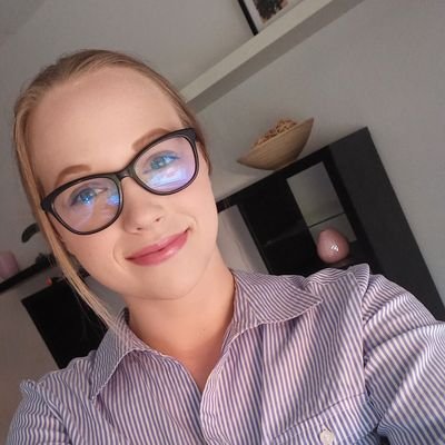 🎮🃏🎧📚🍣🍵⛺
💼 IT Researcher - not a robot, rether a real inquirer ☕🐍🐧
Employee Commitment Researcher 👩🎓 | Kitten Mom 🐱