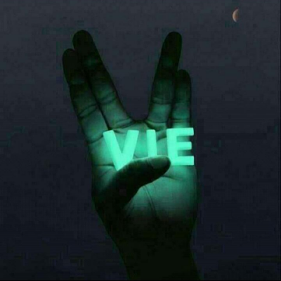 DanMola14's profile picture. it's Dan mola 🌚