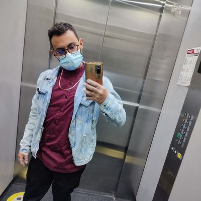Solo estoy acá para ver noticias y hacer un comentario más
Instagram @carlosro12