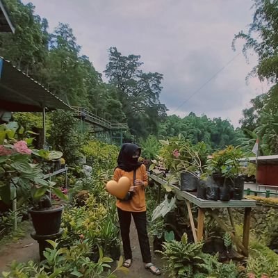 marlindatyaa's profile picture. be yourself