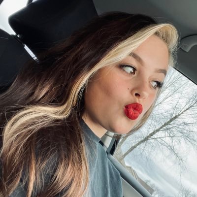 shelbyvaughn_'s profile picture. 